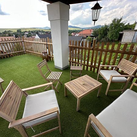 Nad Slovackym Sklipkem Villa Tupesy Exterior foto