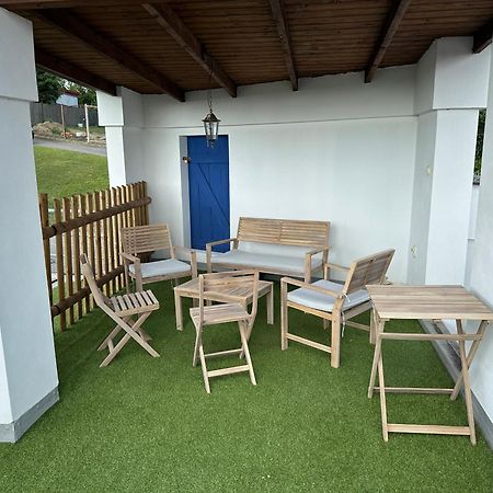 Nad Slovackym Sklipkem Villa Tupesy Exterior foto